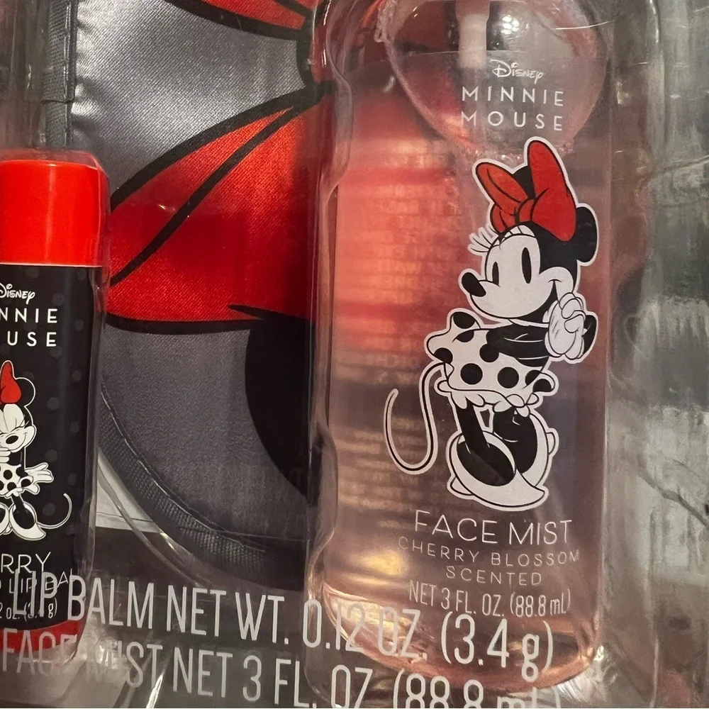 NWT Minnie Mouse Disney Sleep Mask, Lip Gloss, &  Face Mist Set